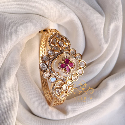 Floral Harmony Kundan Polki Bracelet