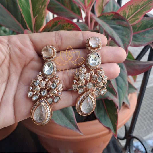 Ivory Sparkle Kundan Teardrop Earrings