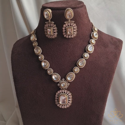 Regal Kundan Polki Pearl Necklace Set